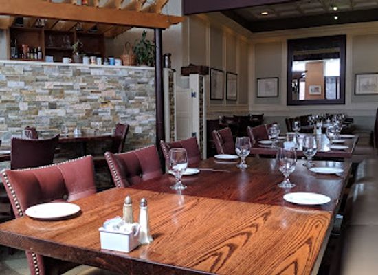 connecticut/hartford-county/restaurant/salute