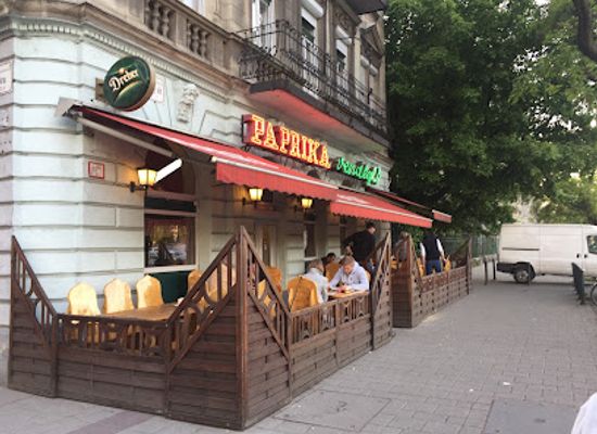hungary/budapest/restaurant/paprika-vendeglo