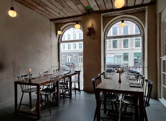 denmark/copenhagen/indre-by/restaurant/host