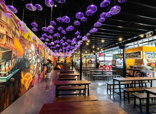 vietnam/ho-chi-minh-city/restaurant/ben-nghe-street-food