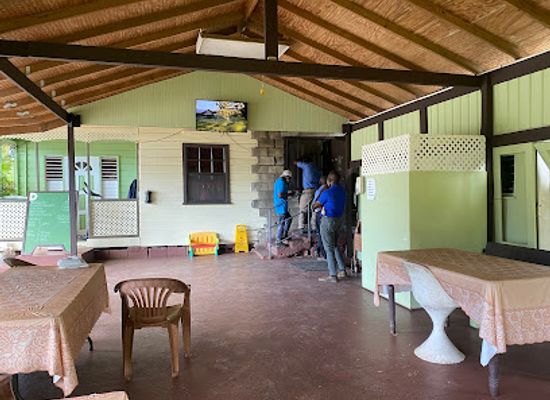 barbados/saint-michael/restaurant/debbie-s-kitchen