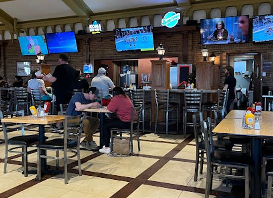 north-dakota/minot/restaurant/the-depot-and-baggage-claim