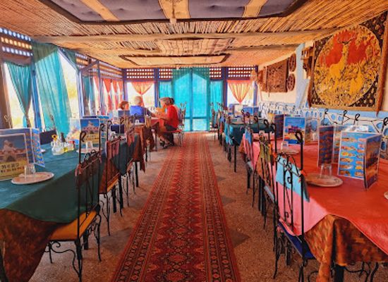 morocco/middle-atlas/restaurant/atlasrestau