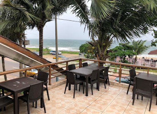 sierra-leone/eastern-province/restaurant/roy-hotel-restaurant