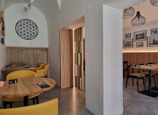 slovakia/trnava/restaurant/namaste