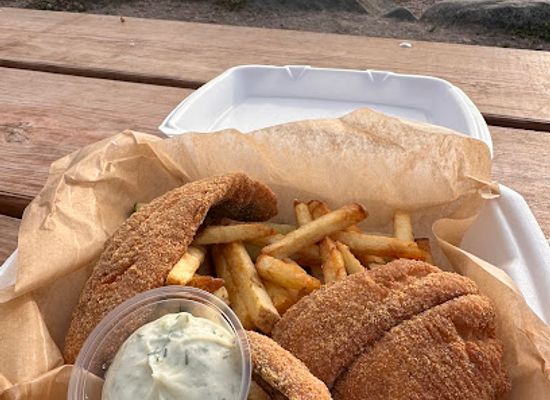 minnesota/lake-superior-s-north-shore/restaurant/north-superior-fishery-llc