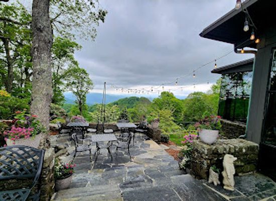 north-carolina/blue-ridge-mountains/restaurant/restaurant-at-gideon-ridge