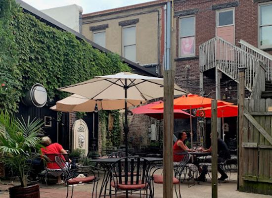 illinois/little-egypt/restaurant/global-gourmet