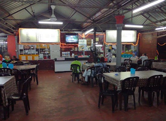 malaysia/terengganu/restaurant/seafood-kuala-ibai-bawah-jambatan