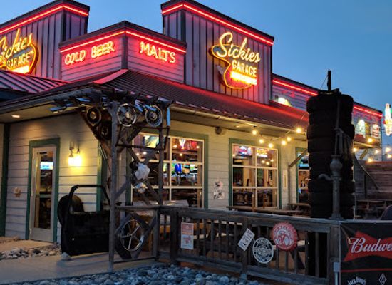 north-dakota/fargo/restaurant/sickies-garage-burgers-brews