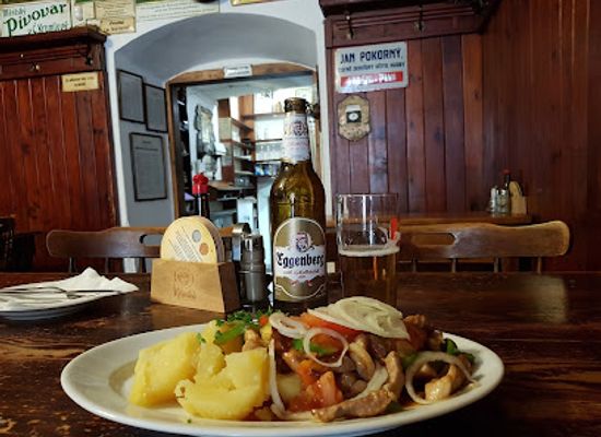 czechia/cesky-krumlov/restaurant/hospoda-na-louzi