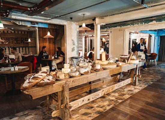 france/french-alps/restaurant/la-fruitiere