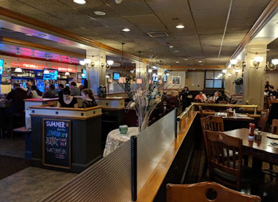massachusetts/waltham/restaurant/grassfields