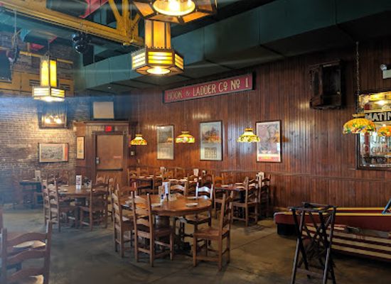 ohio/akron/restaurant/spaghetti-warehouse