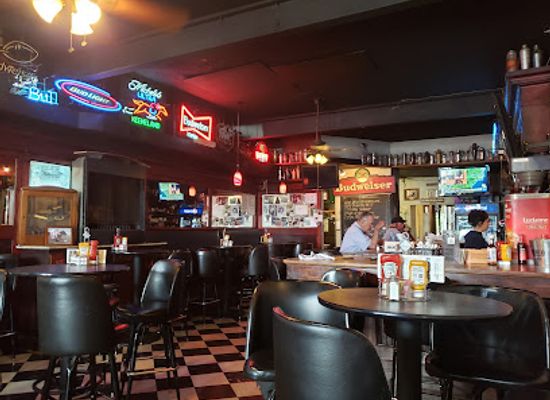kentucky/lexington/restaurant/thoroughbred-restaurant