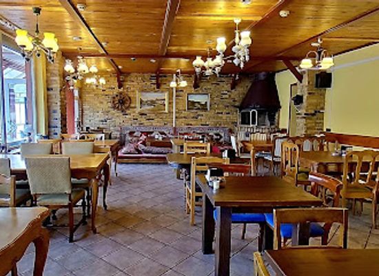 lithuania/samogitia/restaurant/ugruzina