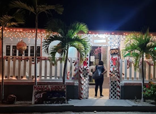 the-bahamas/eleuthera/restaurant/mate-jenny-s-restaurant-bar