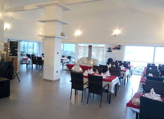 algeria/oran/bir-el-djir/restaurant/restaurant-le-petit-chalet