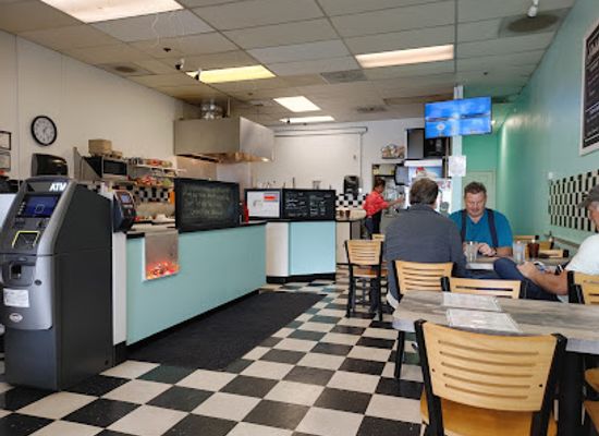 oregon/wheeler-county/restaurant/debbie-sue-s-cafe