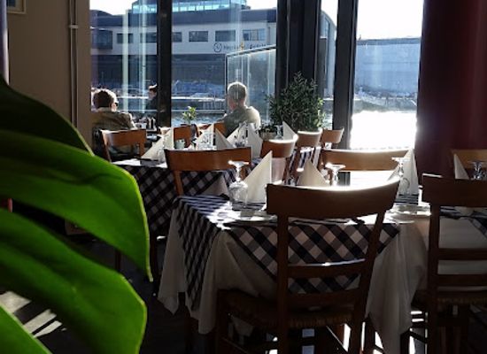 norway/ostfold/restaurant/knossos