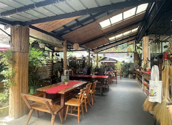 philippines/baguio/restaurant/choco-late-de-batirol