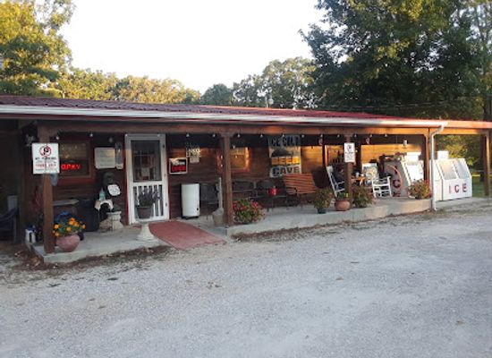 missouri/current-river/restaurant/the-jadwin-outpost-outpost-trading-grill-llc