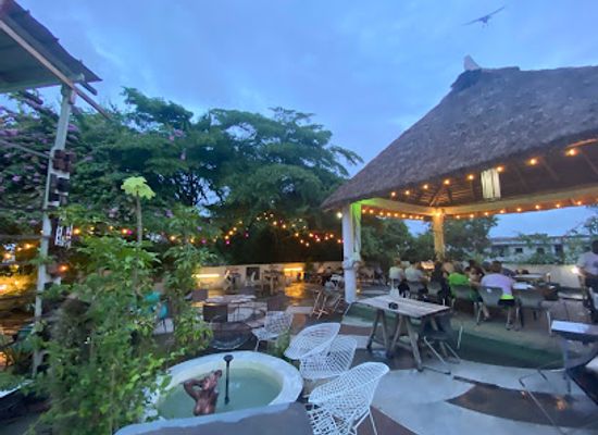 cote-d-ivoire/montagnes/restaurant/bushman-cafe