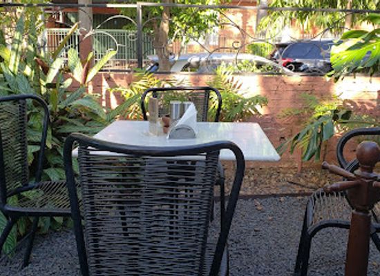 paraguay/neembucu-marshes/restaurant/el-cafe-de-aca
