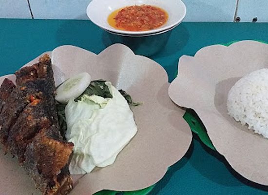indonesia/south-papua/restaurant/rumah-makan-maduratna
