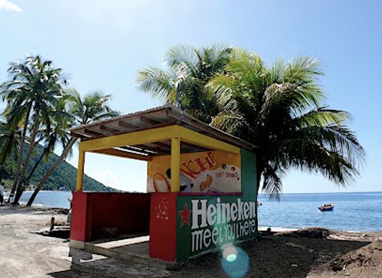 dominica/scotts-head/restaurant/roger-s-restaurant
