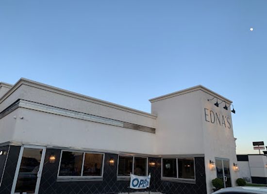 utah/cedar-valley/restaurant/ednas-market-grille
