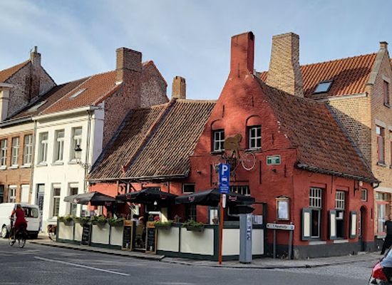 belgium/bruges/historic-centre-of-bruges/restaurant/boem-patat