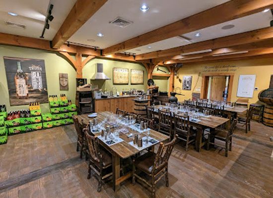 indiana/brown-county-state-park/restaurant/hard-truth-hills