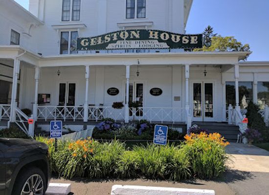 connecticut/connecticut-river-valley/restaurant/gelston-house