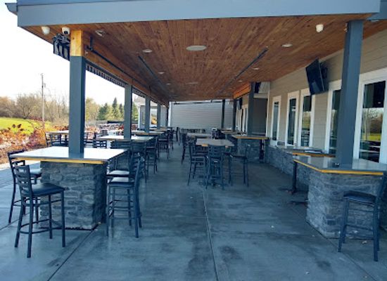 wisconsin/blue-hills/restaurant/pleasant-hill-bar-grill