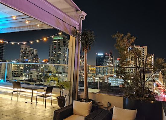 california/san-diego/restaurant/the-rooftop-by-stk