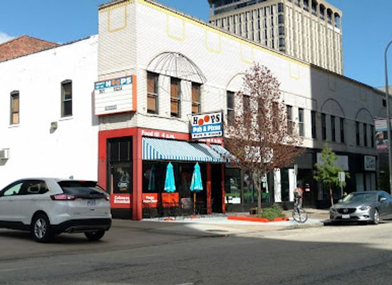 illinois/peoria/restaurant/hoops-pub-pizza