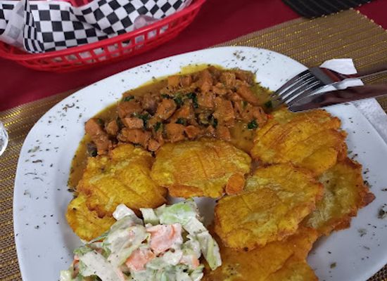 panama/colon/restaurant/restaurante-la-triguenita-colon
