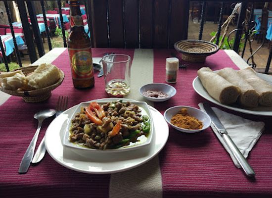 ethiopia/gojjam/restaurant/the-four-sisters-restaurant