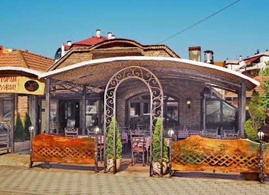 bosnia-and-herzegovina/semberija/restaurant/lovac