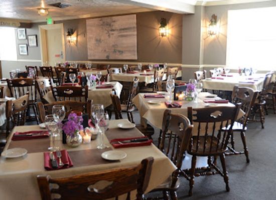 wisconsin/northwoods/restaurant/schwarz-s-supper-club