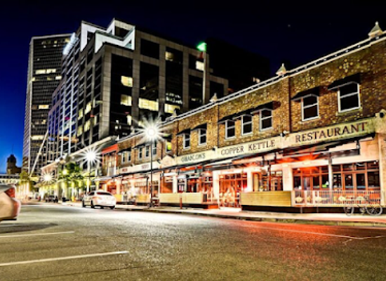 canada/regina/cathedral-village/restaurant/the-copper-kettle-restaurant
