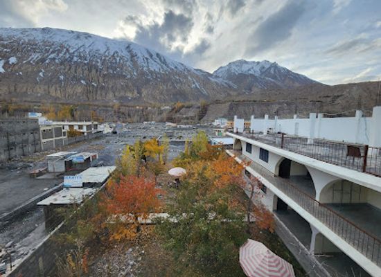 pakistan/northern-areas/restaurant/cafe-karvaan
