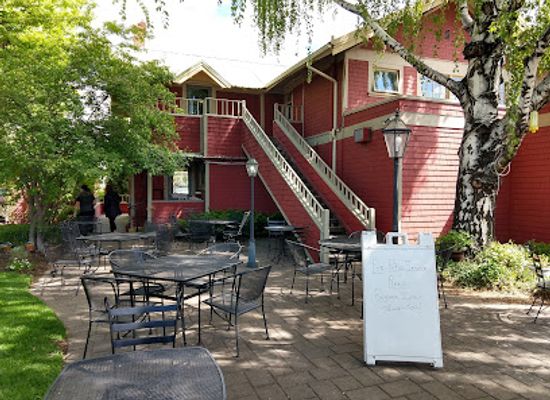 oregon/crook-county/restaurant/christie-s-kitchen