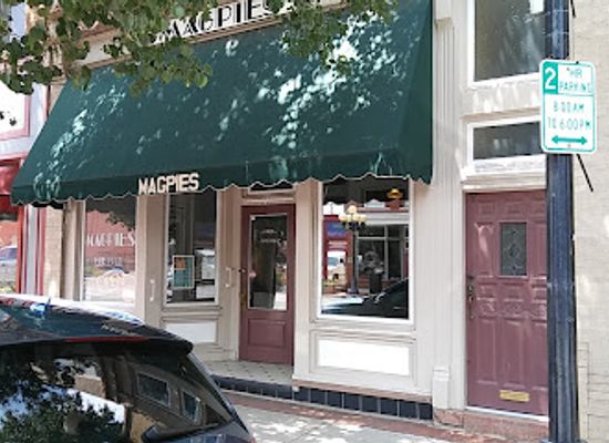 colorado/pueblo/restaurant/magpies