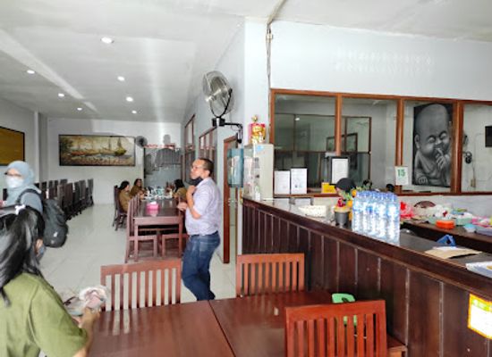 indonesia/southeast-papua/restaurant/resto-jangkar