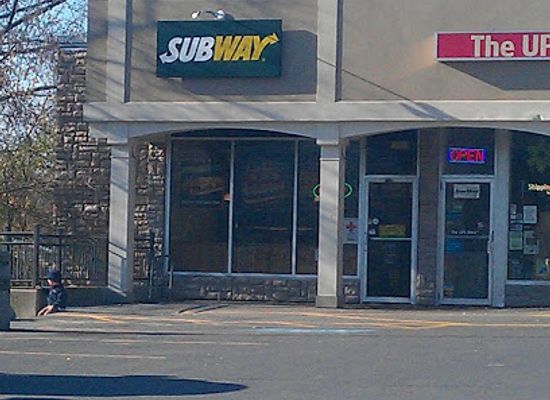 vermont/middlebury/restaurant/subway