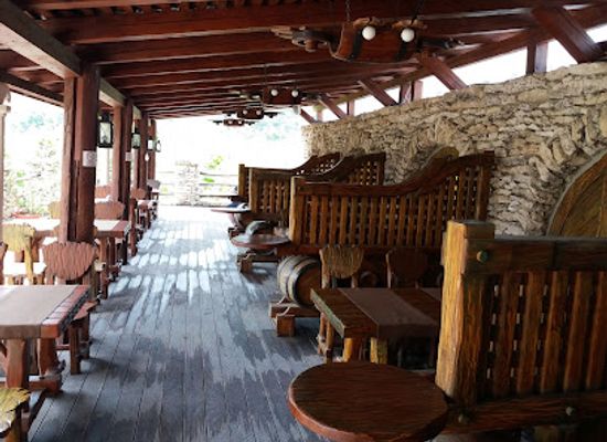 moldova/nistru-river/restaurant/villa-etnica