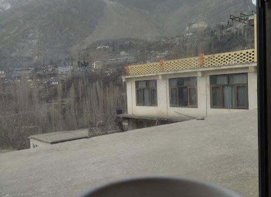 pakistan/hunza-valley/restaurant/armani-taste-point