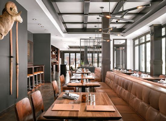 montana/big-sky/restaurant/block-3-kitchen-bar